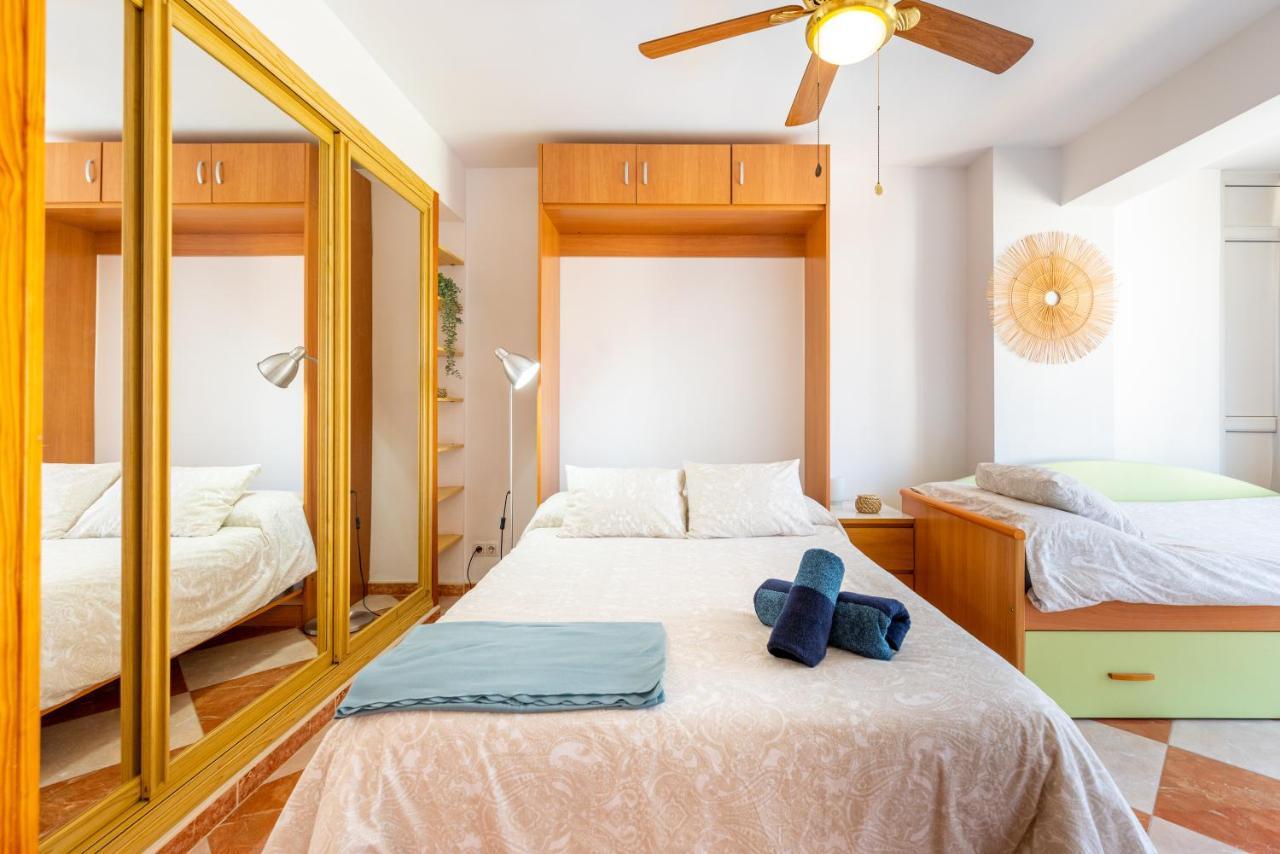 Sunny Seaside Apartment 阿罗约德拉迷雅 外观 照片
